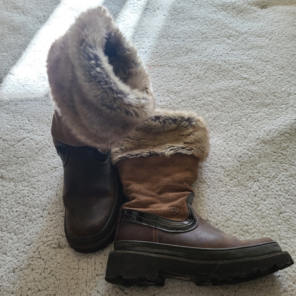 Ariat Fatbaby Faux Fur Boots Women's 8.5
